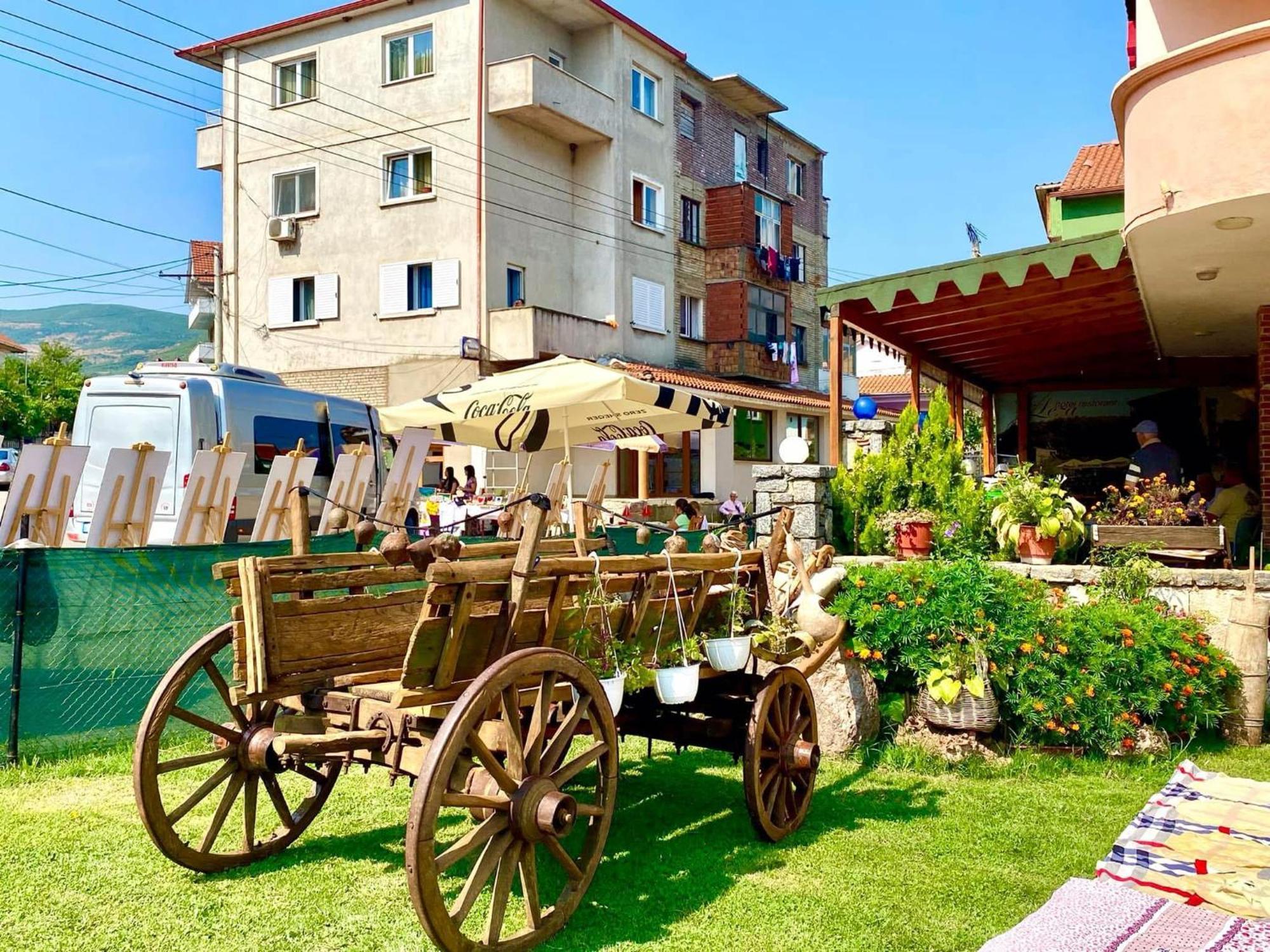 Hotel Restorant Leza Lini Exterior foto
